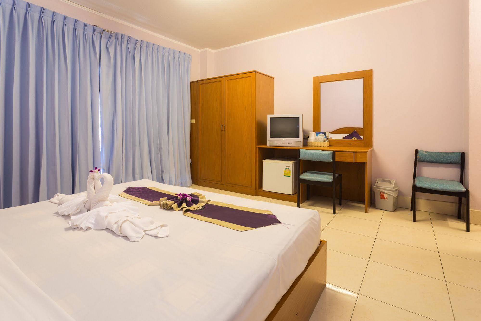 Guesthouse Belvedere Patong 外观 照片